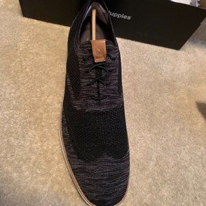 New In Box Hush Puppies Expert Wingtip Knit Oxford Black Size 15W
